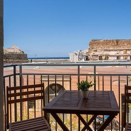 Kallergon Luxury Suites Chania  Exteriör bild
