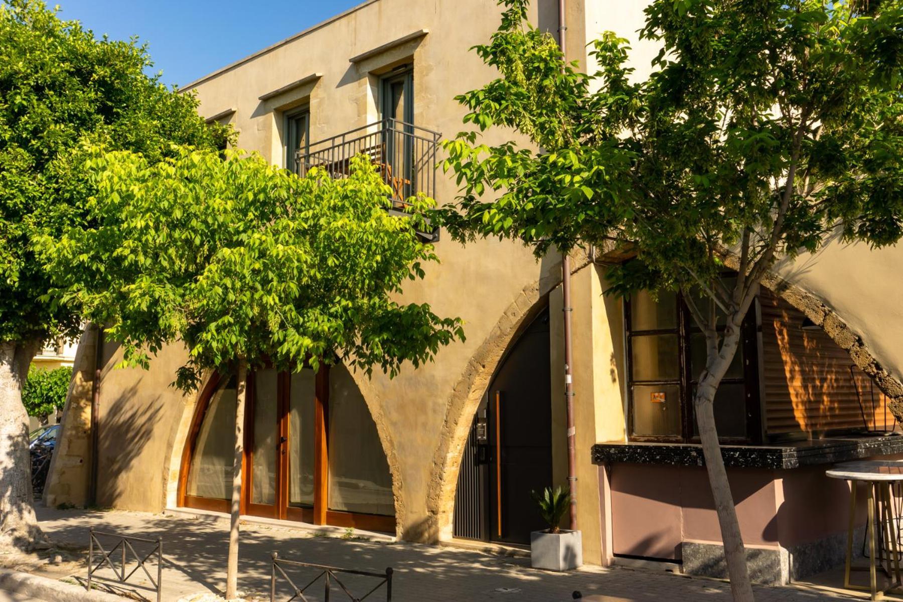 Kallergon Luxury Suites Chania  Exteriör bild