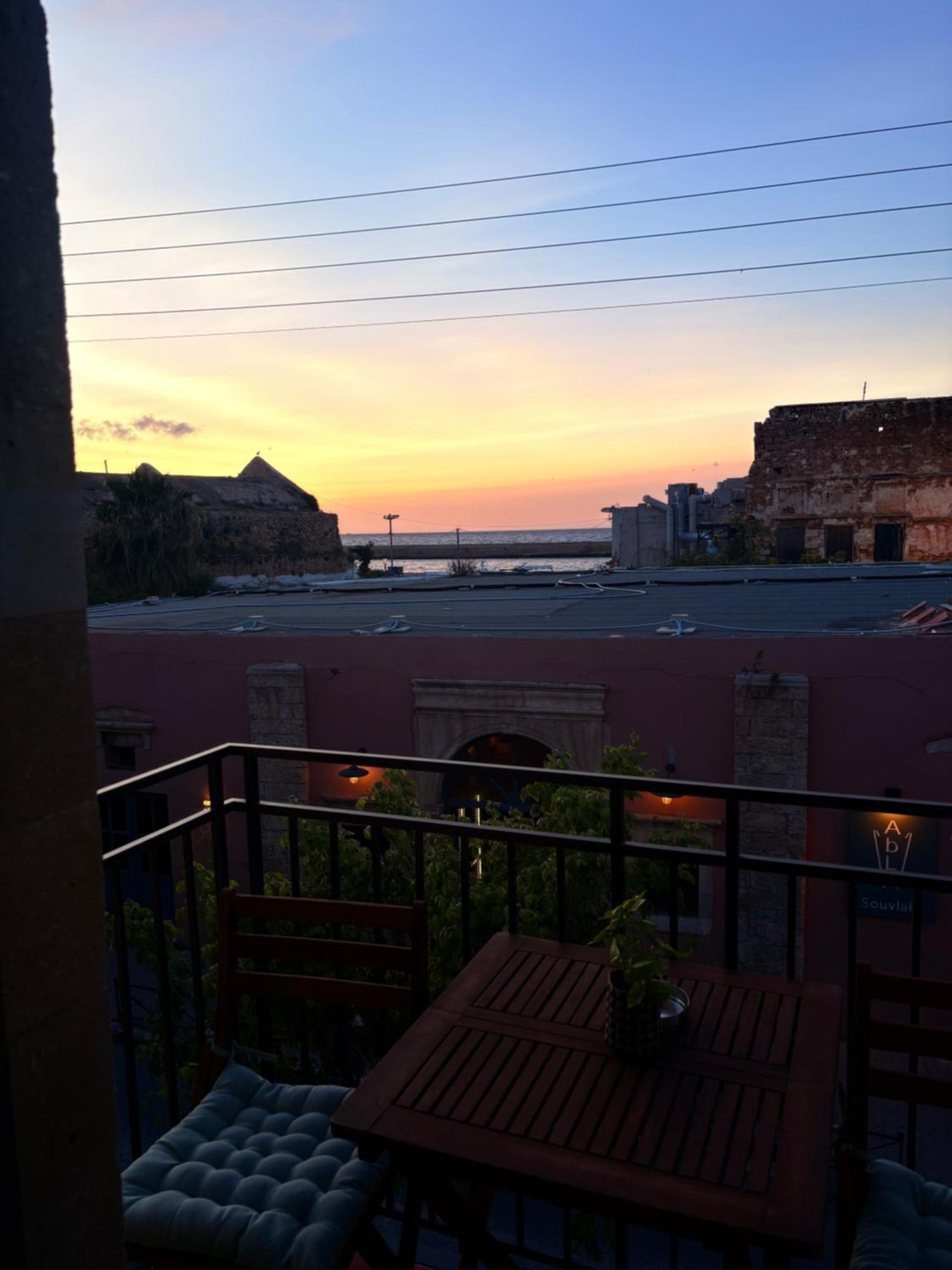 Kallergon Luxury Suites Chania  Exteriör bild